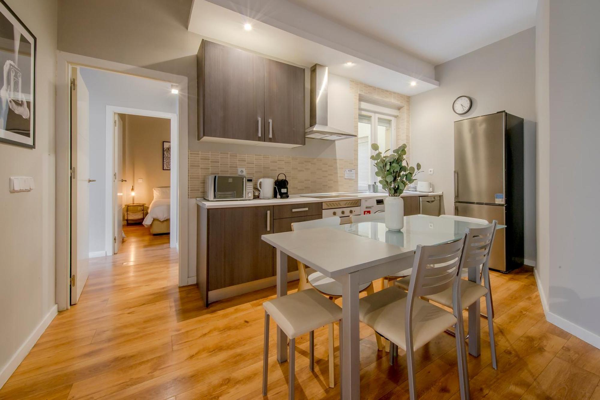 Excelente Piso De 3 Habitaciones En La Latina-Centro Мадрид Экстерьер фото